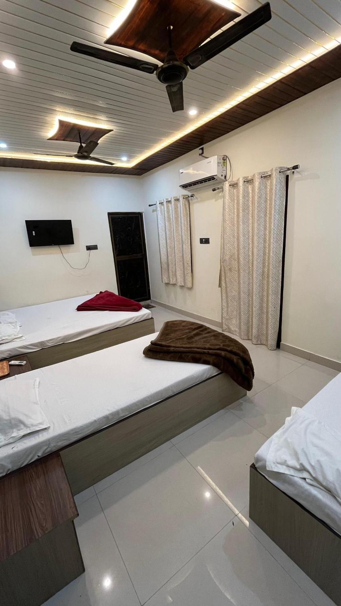 Gauri Kedareshwar Guest House Varanasi Exterior photo